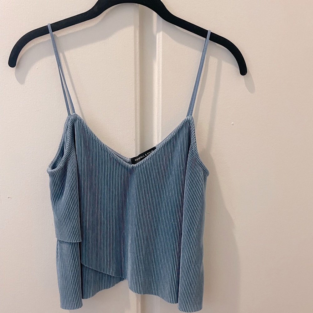 Kendall & Kylie small blue crop top
